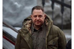 Οι κόκκινες γραμμές του Ζελένσκι στο Παρίσι: Εδαφικό και εγγυήσεις ασφαλείας για την επίτευξη ειρήνης