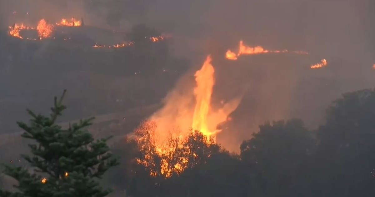 Φωτιές: Μάχη με τις φλόγες σε Κιλκίς και Καστοριά - Εκκενώθηκε ξενοδοχείο, συνεχείς αναζοπυρώσεις και ισχυροί άνεμοι [βίντεο]