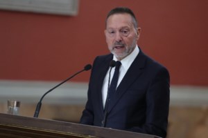 Στουρνάρας: Ανάπτυξη 2,1% την επόμενη διετία και υποχώρηση του πληθωρισμού - εικόνα 2