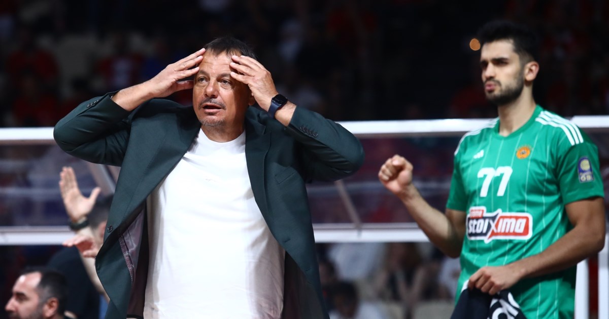 Η στιγμή που φεύγει τρέχοντας ο Γιαννακόπουλος από το ΣΕΦ - "Αποχώρησε για να μην συλληφθεί", λέει ο Ολυμπιακός [βίντεο]