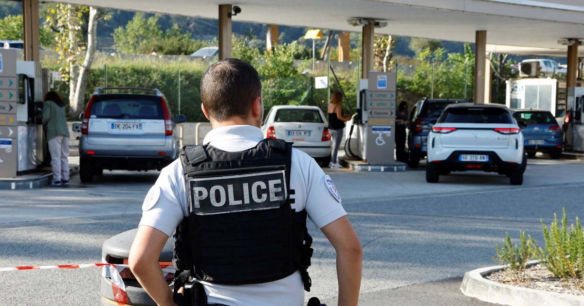 Βίντεο-σοκ: Νεκρός από πυροβολισμό ο ακροδεξιός ακτιβιστής Τσάρλι Κερκ σε πανεπιστήμιο στη Γιούτα - Τραμπ: "Προσευχόμαστε για αυτόν"