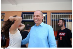 Αναλυτής του Reuters: Ο Ντόναλντ Τραμπ είναι τρελός πρόεδρος, είναι καταστροφή για όλο τον κόσμο - εικόνα 2