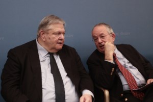 Επιμένει στην κόντρα με Βενιζέλο ο Μαρινάκης: Μας κατηγορεί αυτός που απαγόρευσε στη δικαιοσύνη να ερευνά υπουργούς - εικόνα 2