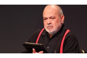 Χρήστος Βαλαβανίδης: Ο έρωτας με την Ασπασία Κράλλη και η απιστία στον γάμο τους