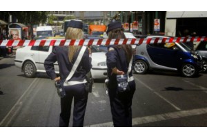 Συναγερμός στο Αιγάλεω: Άνδρας απείλησε τον δήμαρχο με όπλο - 'Ηταν ψεύτικο