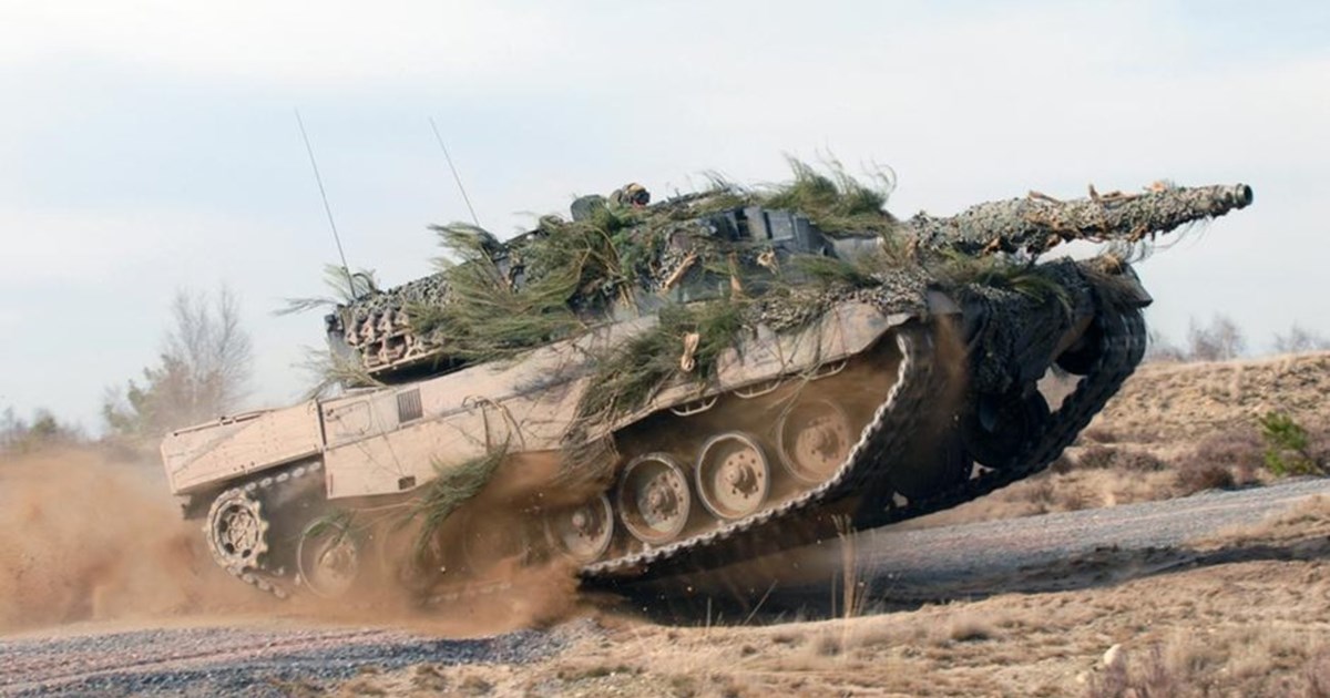 Μελόνι: Η δύναμη των στρατών είναι το ισχυρότερο μέσο ενάντια στους πολέμους