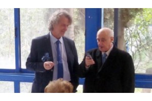 Αποφυλακίζεται η Πόλα Ρούπα: Ποιό είναι το μέλος του "Επαναστατικού Αγώνα" και alter ego του τρομοκράτη Νίκου Μαζιώτη - εικόνα 2