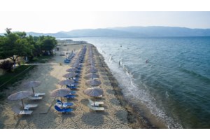 Ποιες είναι οι έξι ελληνικές ακτές που έχασαν τη "Γαλάζια Σημαία" και γιατί