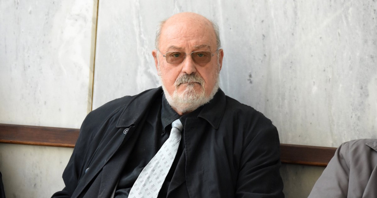 Κώστας Γεωργουσόπουλος: Απαρηγόρητη η κόρη του - Συγκίνηση στο τελευταίο αντίο, ποιοι έδωσαν το παρών [εικόνες] - εικόνα 36