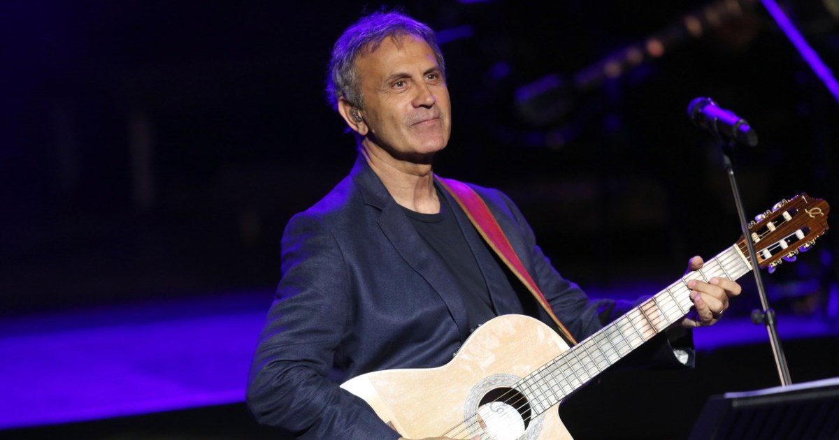 Νέο ειρωνικό σχόλιο Γιώργου Νταλάρα σε δημοσιογράφους: Μπράβο, θα χαίρονται οι δικοί σας γι’ αυτό που κάνετε [βίντεο]