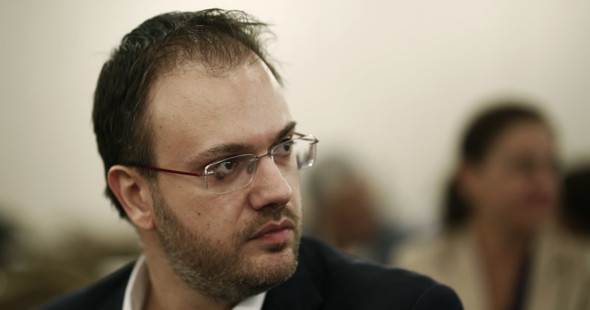 Φαραντούρης: Το συνεχιζόμενο σπιράλ απαξίωσης οδηγεί χαμηλά τον ΣΥΡΙΖΑ - Μου προξενεί αλλεργία κάθε νέο επεισόδιο