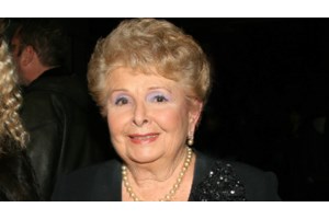 Βέφα Αλεξιάδου: Σε παζάρι στον Ελαιώνα κατέληξαν τα προσωπικά της αντικείμενα