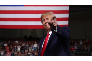 Επανέρχεται ο Τραμπ: Χρειαζόμαστε τη Γροιλανδία για τη διεθνή ασφάλεια και πρέπει να την πάρουμε