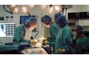 Θεσσαλονίκη: Στο νοσοκομείο 17χρονη με κρανιοεγκεφαλικές κακώσεις - Της επιτέθηκαν τέσσερις ανήλικες