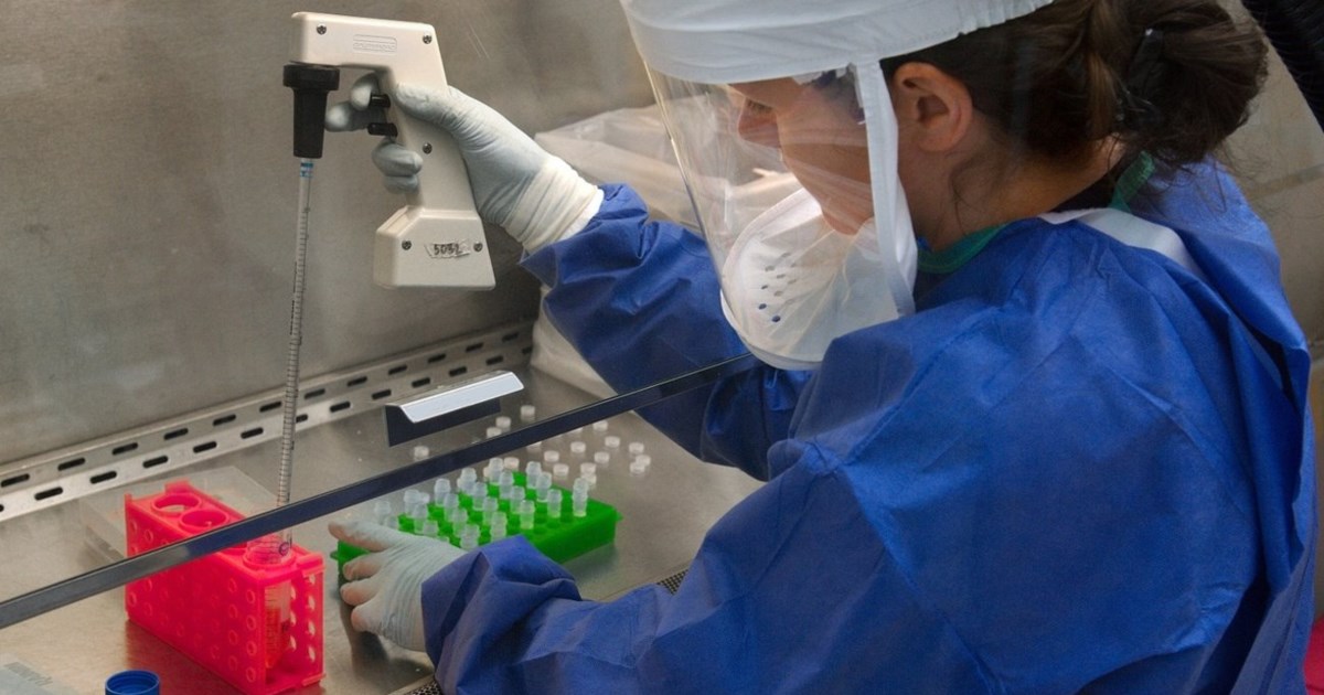 ΕΟΔΥ: Μία νέα διασωλήνωση και ένας θάνατος από Covid-19 την τελευταία εβδομάδα