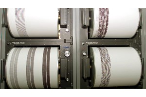 Καρδίτσα: Ζημιές στην Ι.Μ. Παναγίας Σπηλιάς από το σεισμό στο δήμο Αργιθέας - εικόνα 2