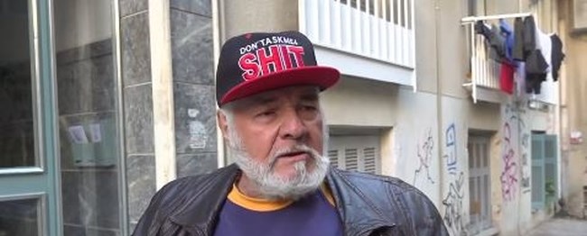 Κτηνωδία στην Κυψέλη: "Σπαρταρούσε το σκυλί από τον πόνο, δεν μπορώ να συνέλθω", περιγράφει με λυγμούς αυτόπτης μάρτυρας