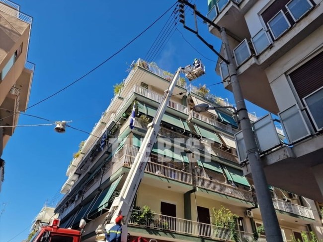 ΦΩΤΙΑ ΠΑΤΡΑ