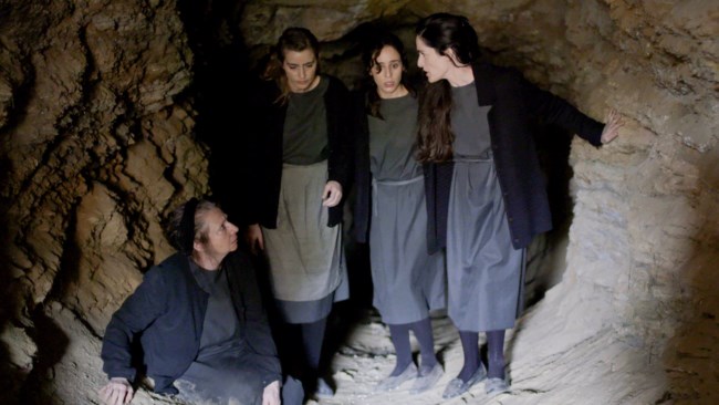 Άγριες Μέλισσες spoiler: Δύο άτυχοι γάμοι, δύο χωρισμοί και μια εξαφάνιση