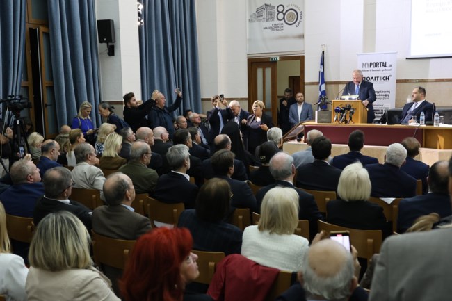 Κώστας Καραμανλής