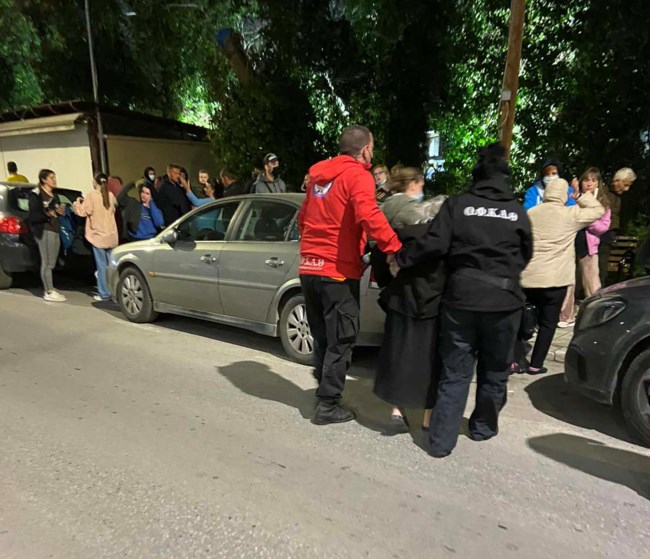 Σεισμός στην Ελασσόνα: Εκκενώθηκε ξενοδοχείο των Τρικάλων που φιλοξενεί σεισμόπληκτους [εικόνες]