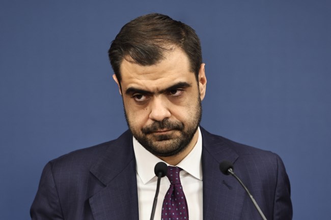 Καβγάς κυβέρνησης - ΠΑΣΟΚ για τις δηλώσεις Αλεξοπούλου: "Ρεσιτάλ λαθροχειρίας" - "Χάθηκε κάθε αίσθηση του μέτρου"