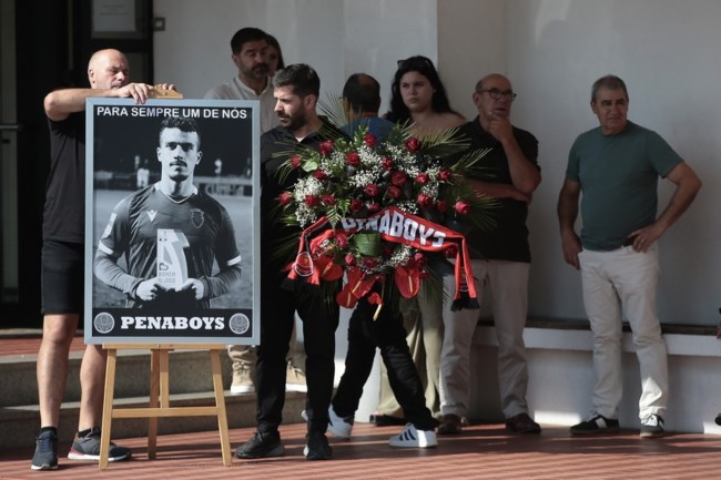 ΚΗΔΕΙΑ ΖΟΤΑ
