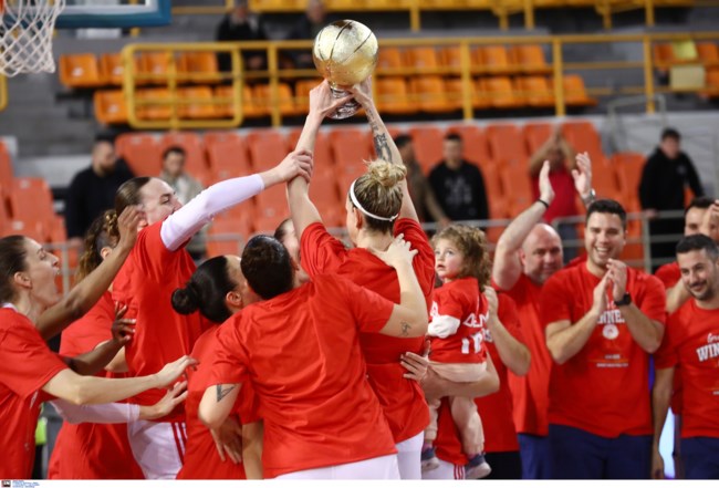 Κύπελλο Γυναικών: Ο Ολυμπιακός κατέκτησε τον 6ο του τίτλο απέναντι στον ΠΑΣ Γιάννινα (51-59) της Σελέν Ερντέμ