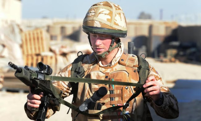 Οργή πρίγκιπα Χάρι για Τραμπ: "Η Βρετανία έχασε 457 στρατιωτικούς στο Αφγανιστάν - Οι θυσίες αξίζουν σεβασμό"