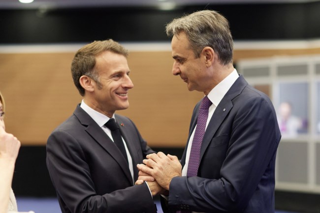 Γαλλικά ΜΜΕ για επίσκεψη Μακρόν στην Ελλάδα: Τα εξοπλιστικά και ο στρατηγικός άξονας Παρισιού–Αθήνας