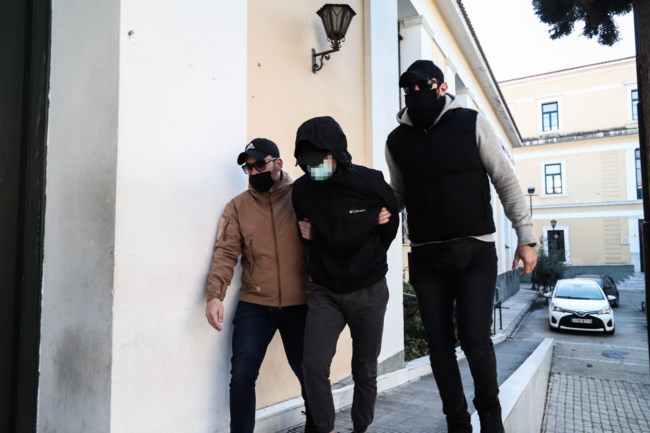 ΑΝΗΛΙΚΟΙ ΞΥΛΟΔΑΡΜΟΣ ΣΤΑΘΜΑΡΧΗ