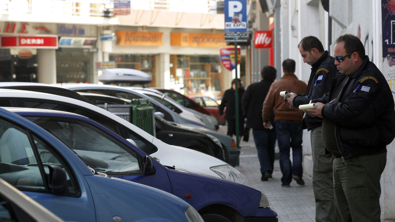 Οργή Μπακογιάννη για καταστροφές σε δρόμους της Αθήνας: "Πρόστιμο και στον εισαγγελέα - Λίγος σεβασμός επιτέλους"