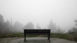 Με την συνδρομή ελικοπτέρου super puma συνεχίζεται η επιχείρηση ανάσυρσης του νεκρού ορειβάτη στην Πάρνηθα - εικόνα 2