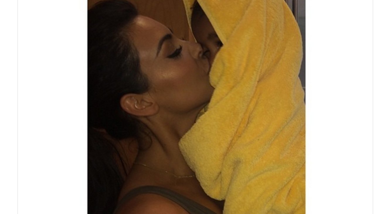 Bloomberg: Ο Kanye West, ράπερ και μεγιστάνας της μόδας,  ο πλουσιότερος μαύρος στην ιστορία των ΗΠΑ - εικόνα 2