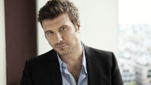 Ο Γιάννης Κακοσαίος αποκάλυψε πώς βγήκε το "Πλούταρχος": Γέλασα όταν το άκουσα, ο πατέρας μου, μου είπε "είσαι βλάκας;" - εικόνα 3