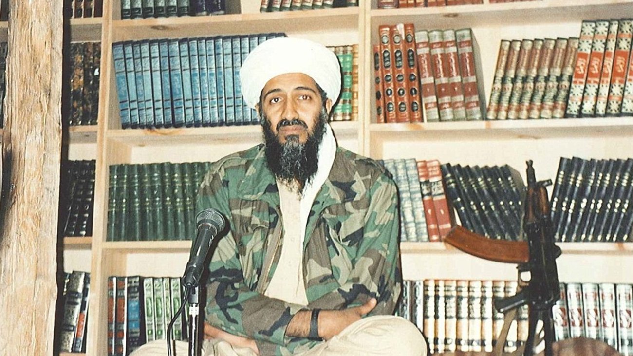 ''Βόμβα'' από τους Times για τον πρίγκιπα Κάρολο: Δέχθηκε δωρεά 1 εκατ. λίρες από την οικογένεια Μπιν Λάντεν