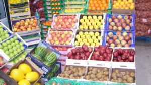 Ακρίβεια: Αλμυρές οι τιμές για την παραδοσιακή βασιλόπιτα και το τσουρέκι - Η "χρυσή" συμβουλή για την τσέπη μας