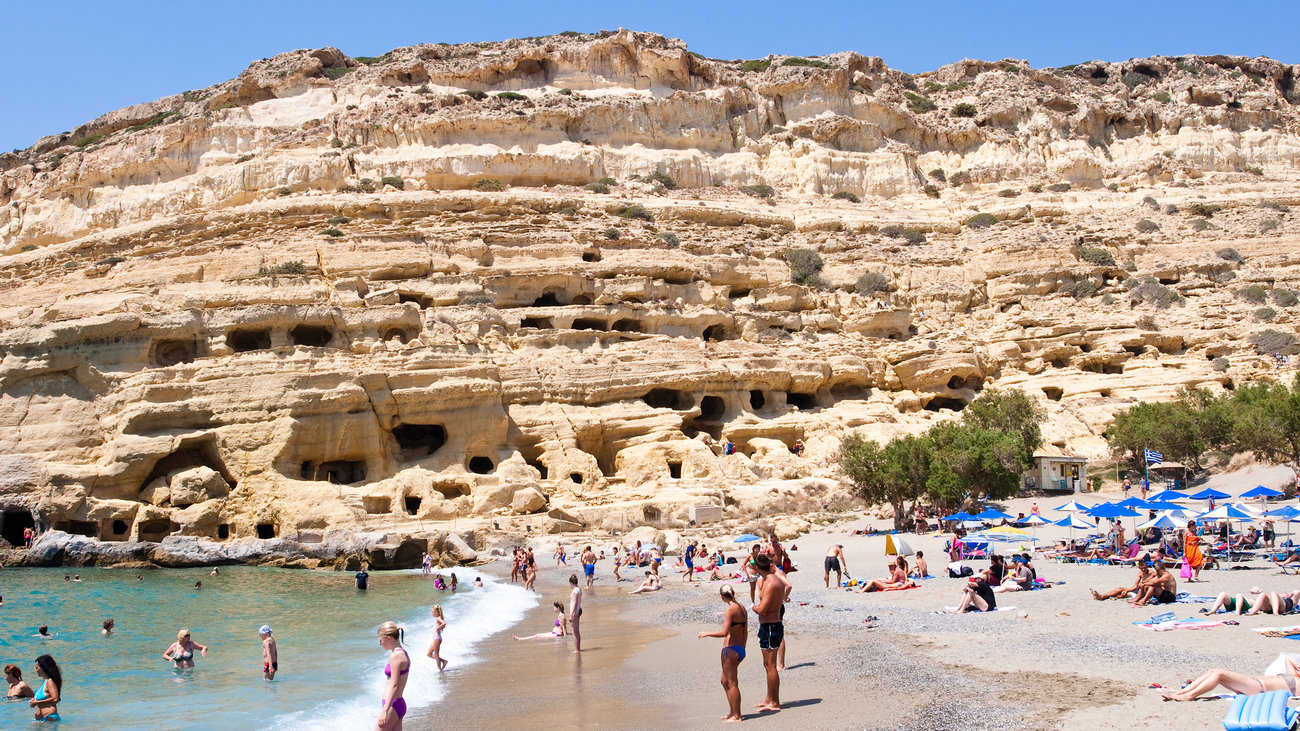 Χανιά: Σουηδός τουρίστας πέθανε σε ξαπλώστρα στην παραλία - εικόνα 2