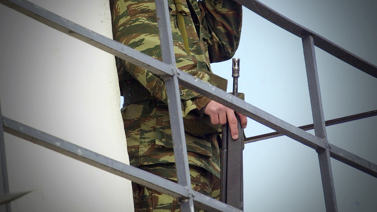 Τραγωδία σε στρατόπεδο στην Αλεξανδρούπολη: 46χρονος επιλοχίας τραυματίστηκε θανάσιμα με το όπλο του