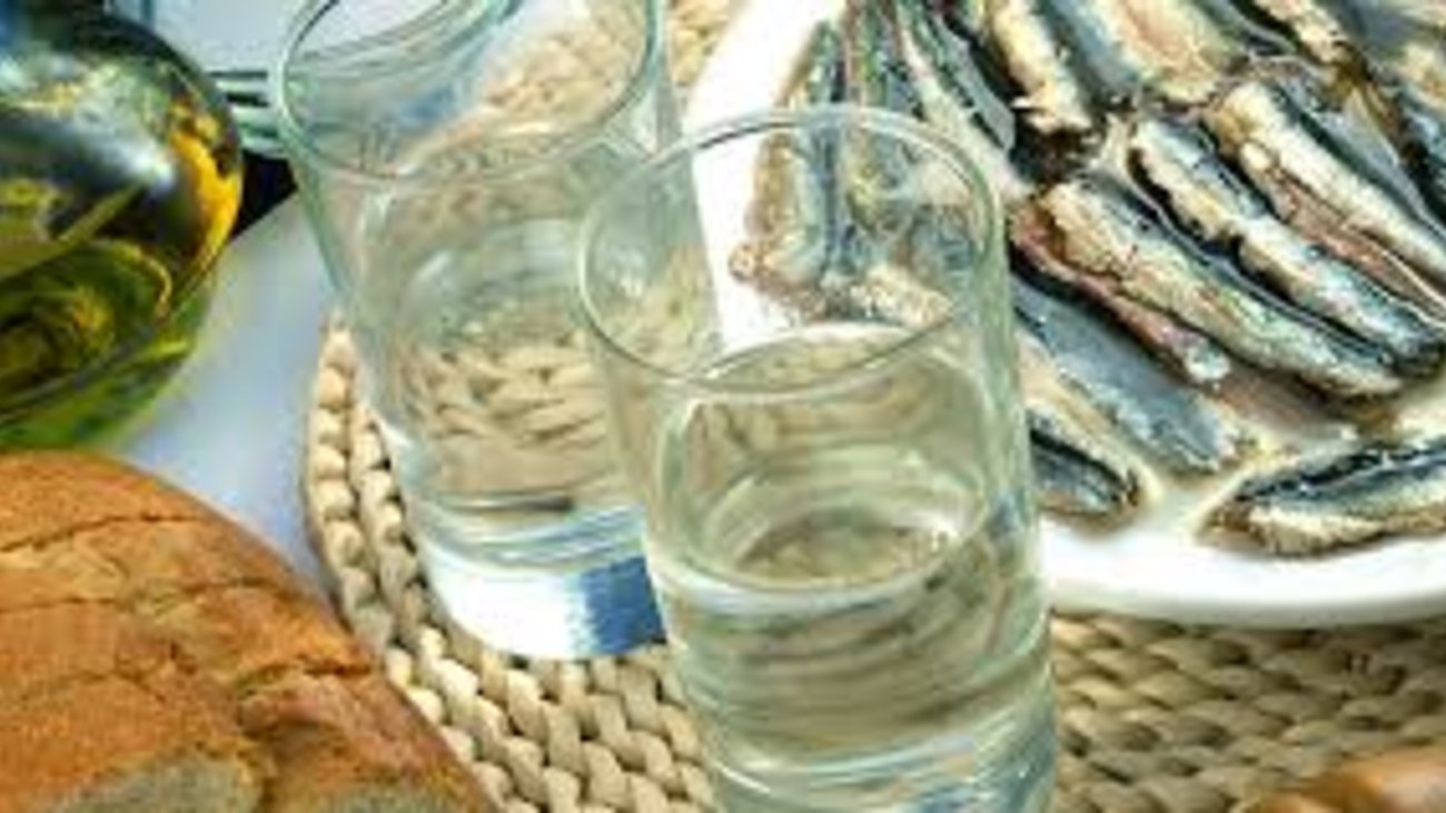 Ηράκλειο: Τοκογλύφος επιτέθηκε με λοστό σε επιχειρηματία - Στην κομπίνα και η δικηγόρος του θύματος - εικόνα 2