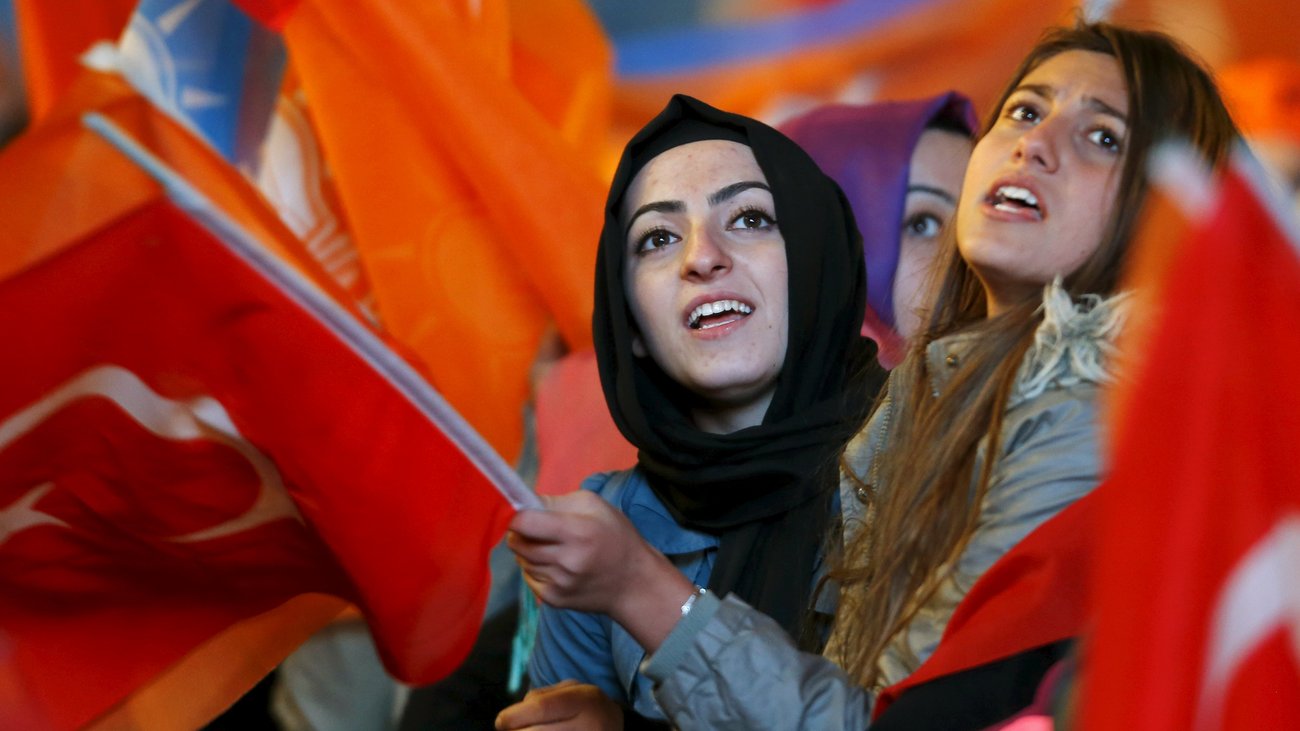 Βρήκαν τη λύση οι Τούρκοι: Αν χρειαστεί, θα θυσιάσουμε δύο μαχητικά μας για να αντιμετωπίσουμε ένα ελληνικό Rafale - εικόνα 2