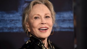 Η "femme-fatale" Φέι Ντάναγουεϊ γίνεται 80 ετών - Από τη σκόνη του Μπάσκομ στη χρυσή εποχή - εικόνα 3