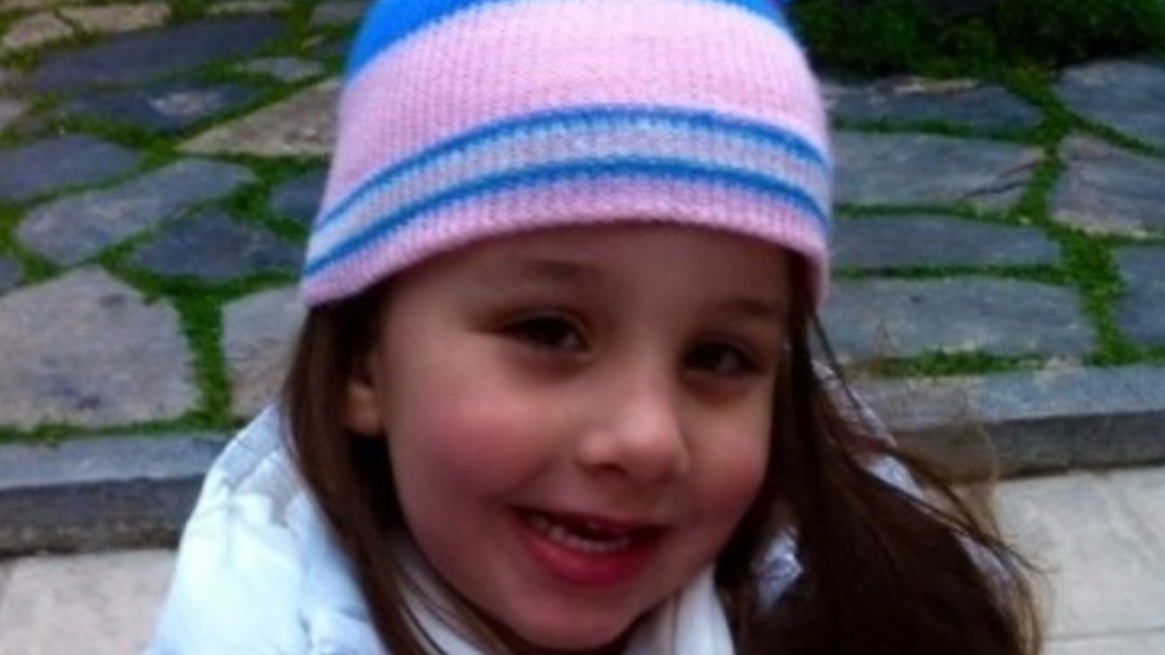 Δίκη για το θάνατο της μικρής Μελίνας: "Γυρίζω σπίτι από το δικαστήριο και είναι σαν να γυρίζω από την κηδεία της", λέει ο πατέρας - εικόνα 4