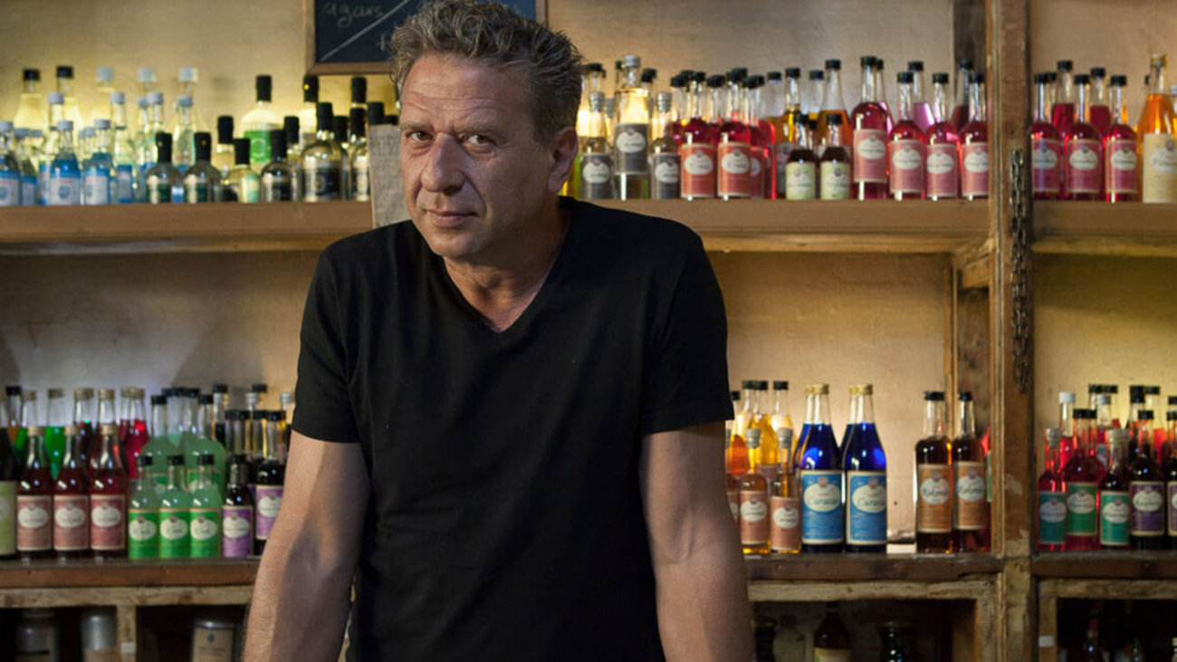 Κώστας Κόκλας: "Kοιμάμαι πολύ καλά μαζί της, δεν έχουν πρόβλημα οι σύντροφοί μου"