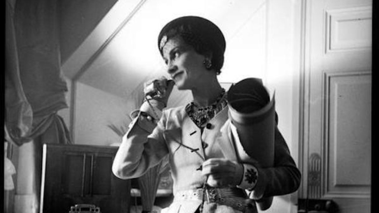 "Gabrielle Chanel Fashion Manifesto": Η κληρονομιά της Κοκό Σανέλ που έφερε την επανάσταση στον χώρο της μόδας - εικόνα 4