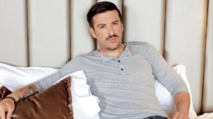 Συγκλονίζει ο Αϊβάζης για τον κορονοϊό: Ακόμα παλεύω να αναπνεύσω - Η πιο σοφή απόφαση ήταν να εμβολιαστώ - εικόνα 2