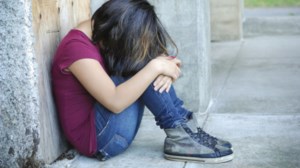 SafeYOUth: "Βλέπω τους ξυλοδαρμούς και φοβάμαι ότι ίσως αυτό συμβεί και σε μένα…" - Το panic button των ανηλίκων