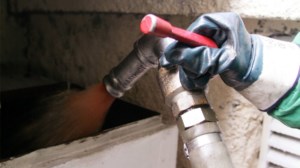 Η ΖeniΘ βραβεύτηκε για την Κορυφαία Καμπάνια με τον Παναγιώτη Γιαννάκη στα Social Media Awards 2020