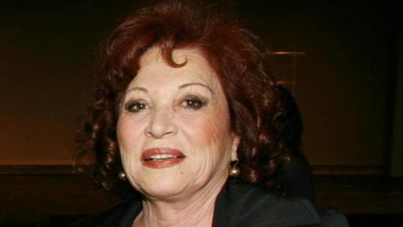 Γιώργος Κιμούλης: "Κλαίγαμε στα καμαρίνια - Πάθαινα πανικό"- Σοκάρει η Μπέττυ Νικολέση [Βίντεο] - εικόνα 2