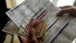 Ανατιμήσεις σε ρεύμα και φυσικό αέριο: Σήμερα οι ανακοινώσεις για τα νέα μέτρα στήριξης νοικοκυριών και επιχειρήσεων